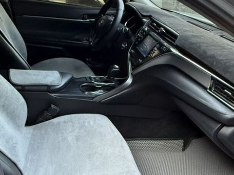 Toyota Camry, 2018 — 照片 7