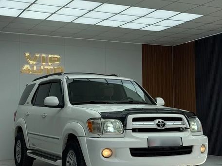 Toyota Sequoia, 2005 — 照片 1