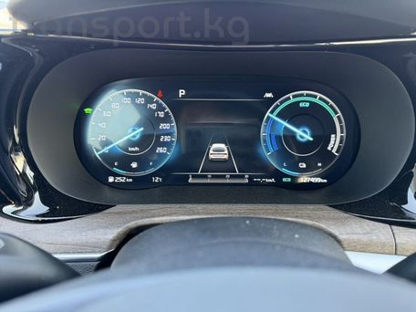 Kia K5, 2020 — photo 13
