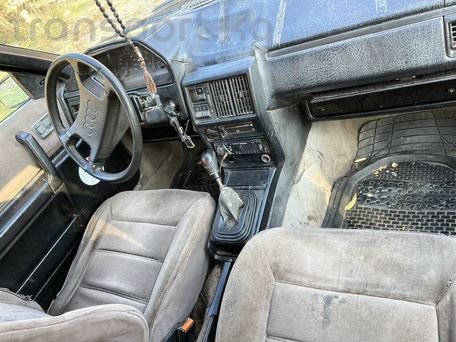 Audi 100, 1986 — 照片 1