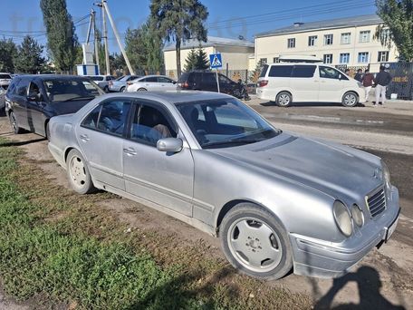 Mercedes-Benz E-Класс, 2001