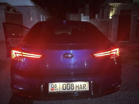 Hyundai Elantra, 2018 — 照片 6