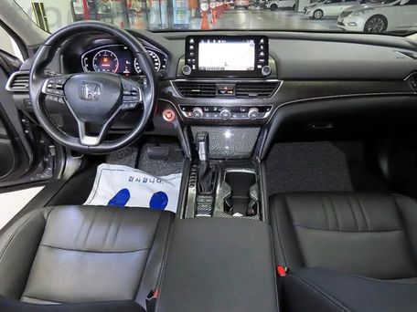 Honda Accord, 2021 — сүрөт 13