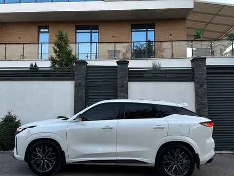 Changan UNI-Z, 2025 — 照片 5
