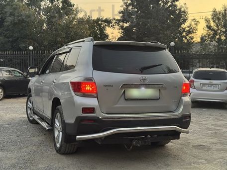 Toyota Highlander, 2012 — фото 4