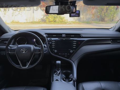 Toyota Camry, 2019 — 照片 8