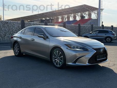 Lexus ES, 2019 — photo 2