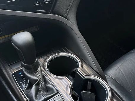 Toyota Camry, 2019 — photo 12