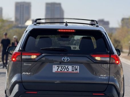 Toyota RAV4, 2021 — photo 7