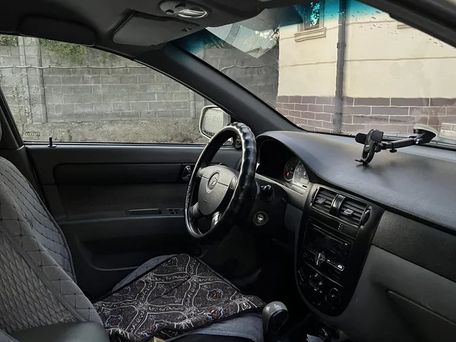 Daewoo Gentra, 2014 — 照片 5