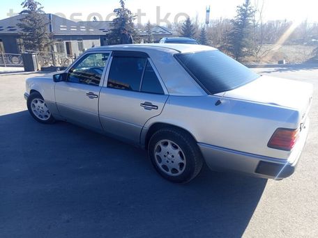 Mercedes-Benz 190 (W201), 1991 — сүрөт 6