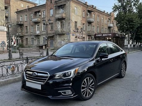 Subaru Legacy, 2018 — 照片 1
