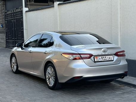 Toyota Camry, 2019 — фото 3