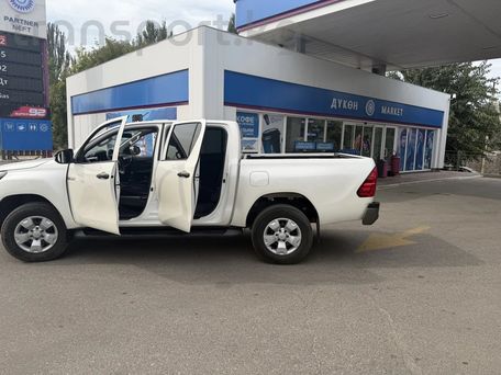 Toyota Hilux, 2021 — сүрөт 10