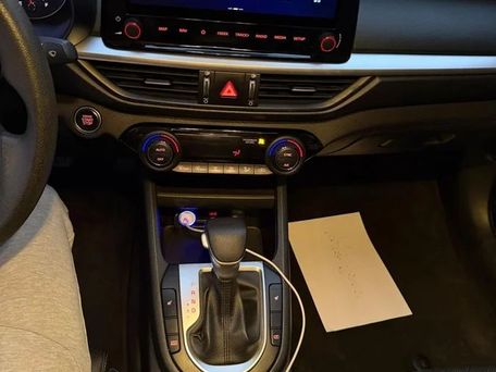 Kia K3, 2022 — photo 10