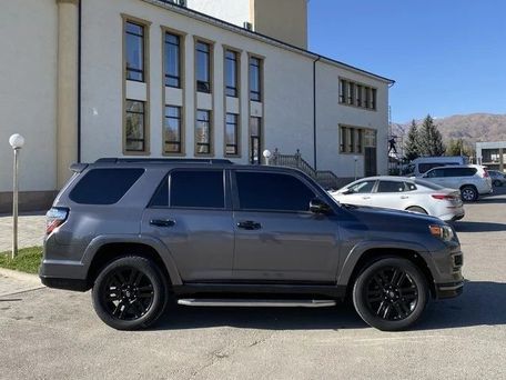 Toyota 4Runner, 2024 — фото 8