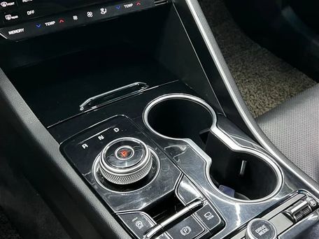 Kia K5, 2020 — photo 9