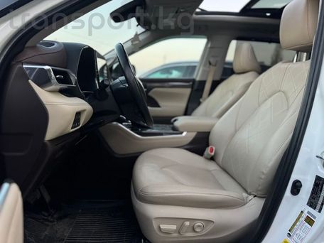 Toyota Highlander, 2022 — photo 3