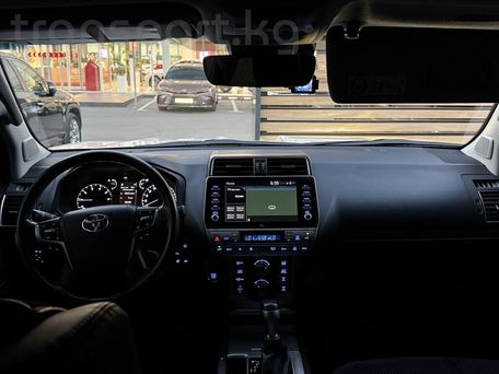 Toyota Land Cruiser Prado, 2021 — фото 13
