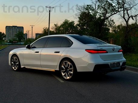 BMW 7 серии, 2024 — photo 4