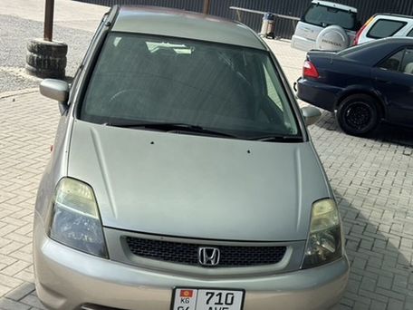 Honda Stream, 2002