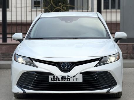 Toyota Camry, 2019