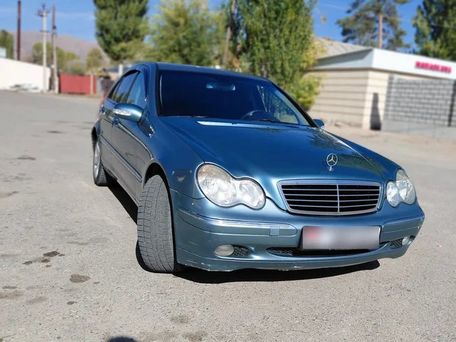 Mercedes-Benz C-Класс, 2003 — 照片 1
