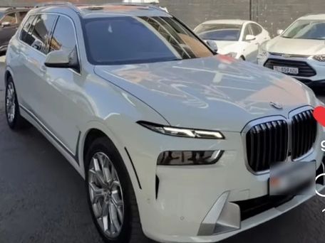 BMW X7, 2023 — photo 1