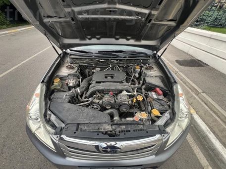 Subaru Outback, 2010 — photo 8