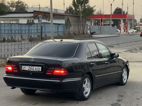 Mercedes-Benz E-Класс, 2001 — фото 2