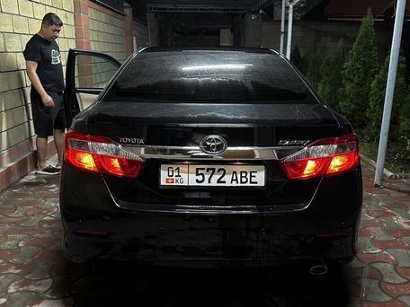 Toyota Camry, 2013 — 照片 4