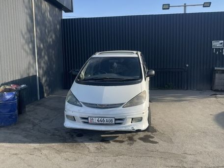 Toyota Estima, 2000