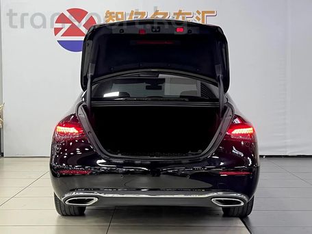 Mercedes-Benz E-Класс, 2022 — фото 11