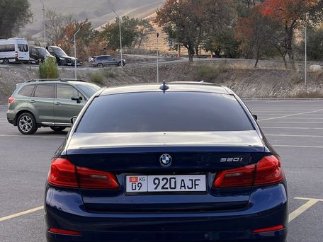 BMW 5 Series, 2019 — photo 6