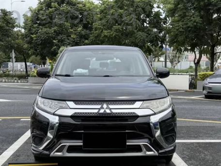 Mitsubishi Outlander, 2021 — сүрөт 1