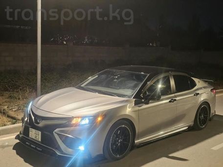 Toyota Camry, 2021 — 照片 3