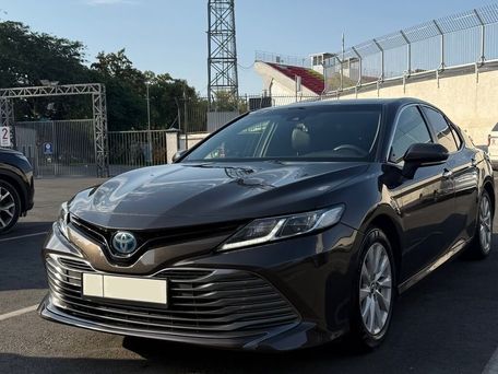 Toyota Camry, 2019 — фото 1