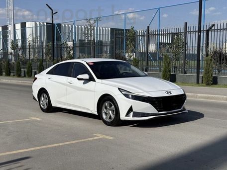 Hyundai Elantra, 2022 — photo 1