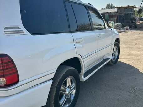 Lexus LX, 2007 — photo 3