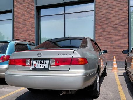 Toyota Camry, 2000 — сүрөт 3
