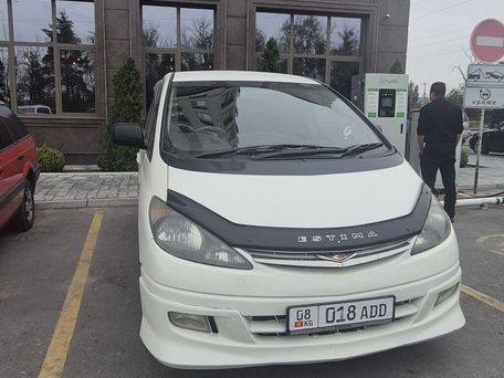 Toyota Estima, 2001 — 照片 1