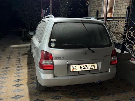 Mazda Demio, 2002 — 照片 2