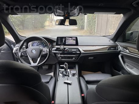 BMW 5 серии, 2019 — 照片 5