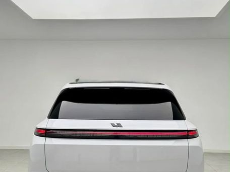 Li Auto (Lixiang) L7, 2023 — 照片 5