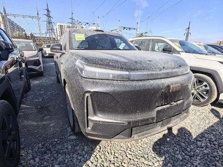 Geely Galaxy M9, 2026 — photo 3