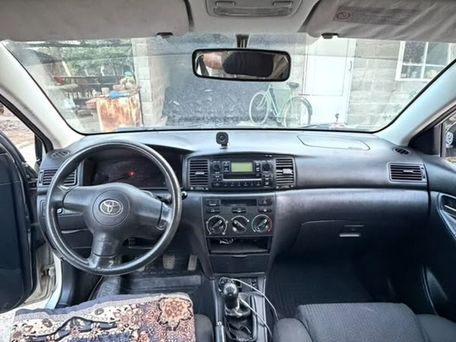 Toyota Corolla, 2004 — сүрөт 5