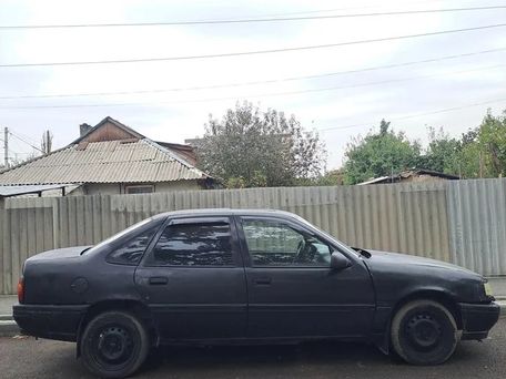 Opel Vectra, 1989 — photo 6