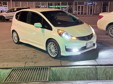 Honda Fit, 2012 — photo 1