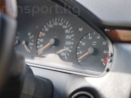 Mercedes-Benz E-Класс, 1998 — 照片 3