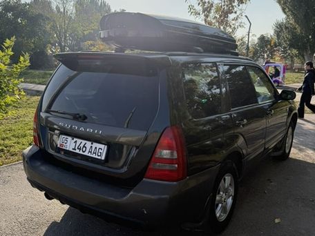 Subaru Forester, 2002 — 照片 1